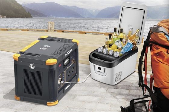 519Wh بطارية محمولة مع منفذ AC للتخييم 500W طاقة الخروج AC