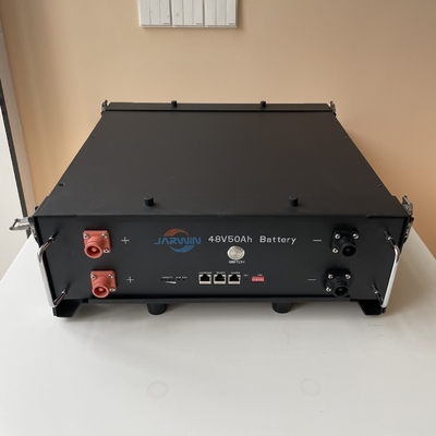 IP65 50Ah 48v بطارية الليثيوم المرفقة للطاقة الشمسية المنزلية وحماية محطة القاعدة