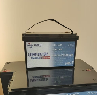12 فولت 12.8 فولت 100 أواح استبدال حمض الرصاص بطارية الليثيوم 16 كجم 1280wh 2000 مرات DOD 100%