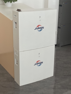 جاروين استخدام منزلي 5.12kwh نظام بطارية تخزين الطاقة حل 81kg كل شيء في واحد مع عاكس